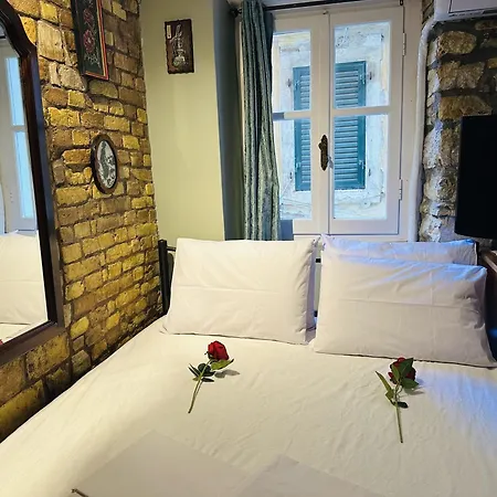 Chrysa's Old Town Korfu