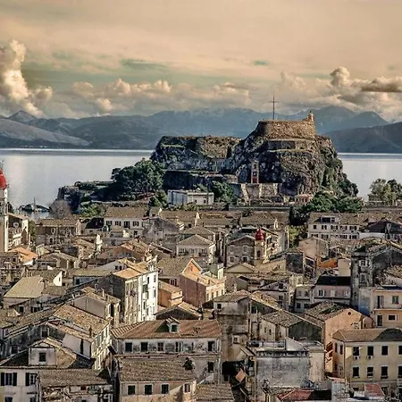 Chrysa's Old Town Апартаменты